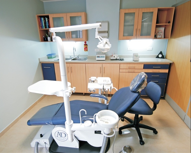 Clarendon House Dental Centre Ltd