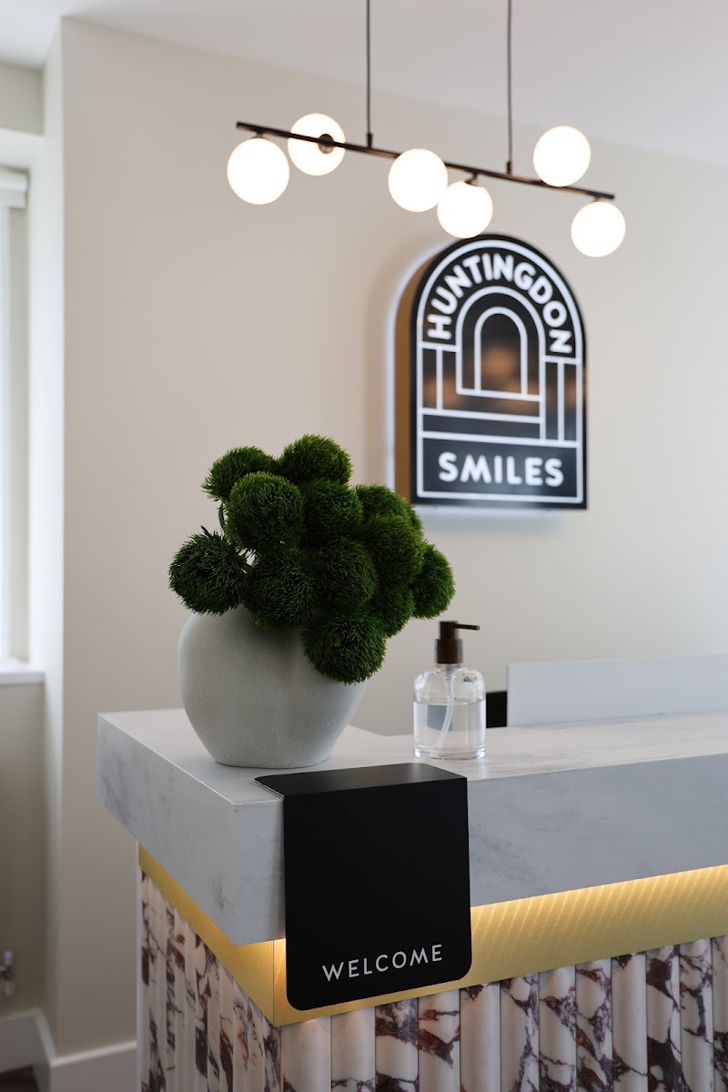 Huntingdon Smiles