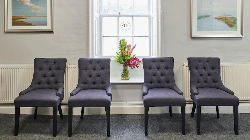 Holt Dental Care