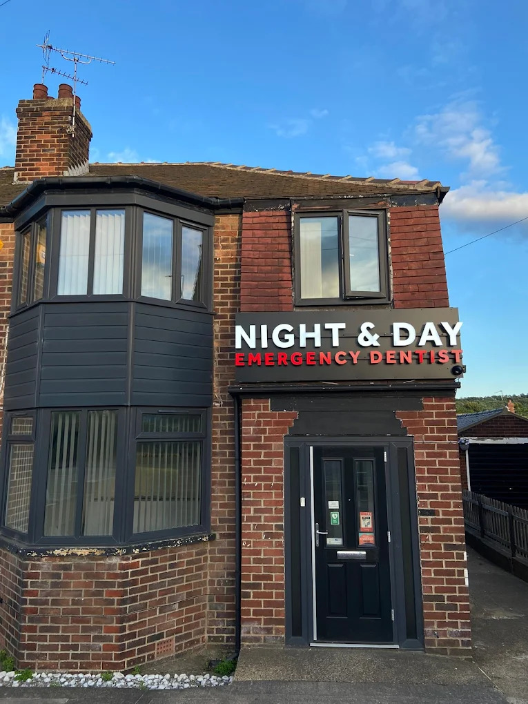 Night and day emergency dentist