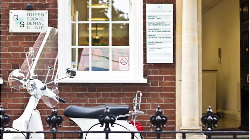 Queen Square Dental Implant Suite