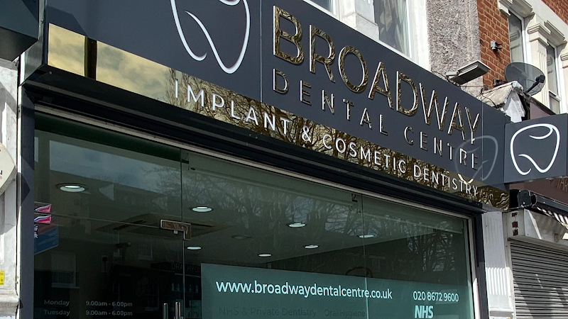 Broadway Dental Centre