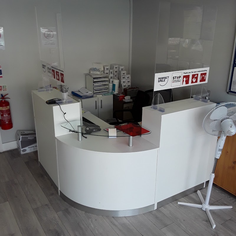 Perfect Smile - Dentist in Earlsfield