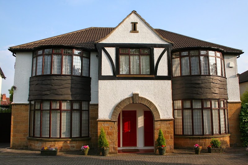 Street Lane Dental Implant Clinic