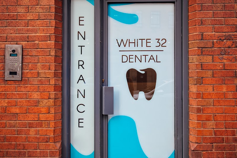White 32 | Dental