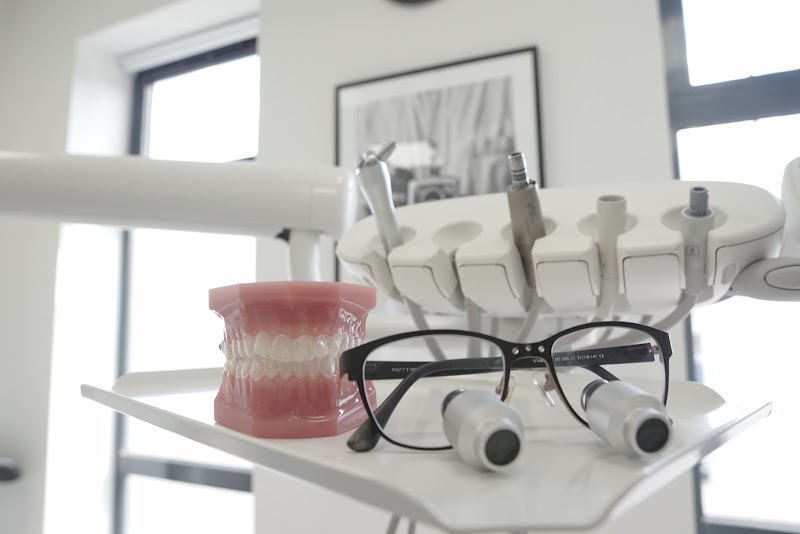 Renew Dental Clinic
