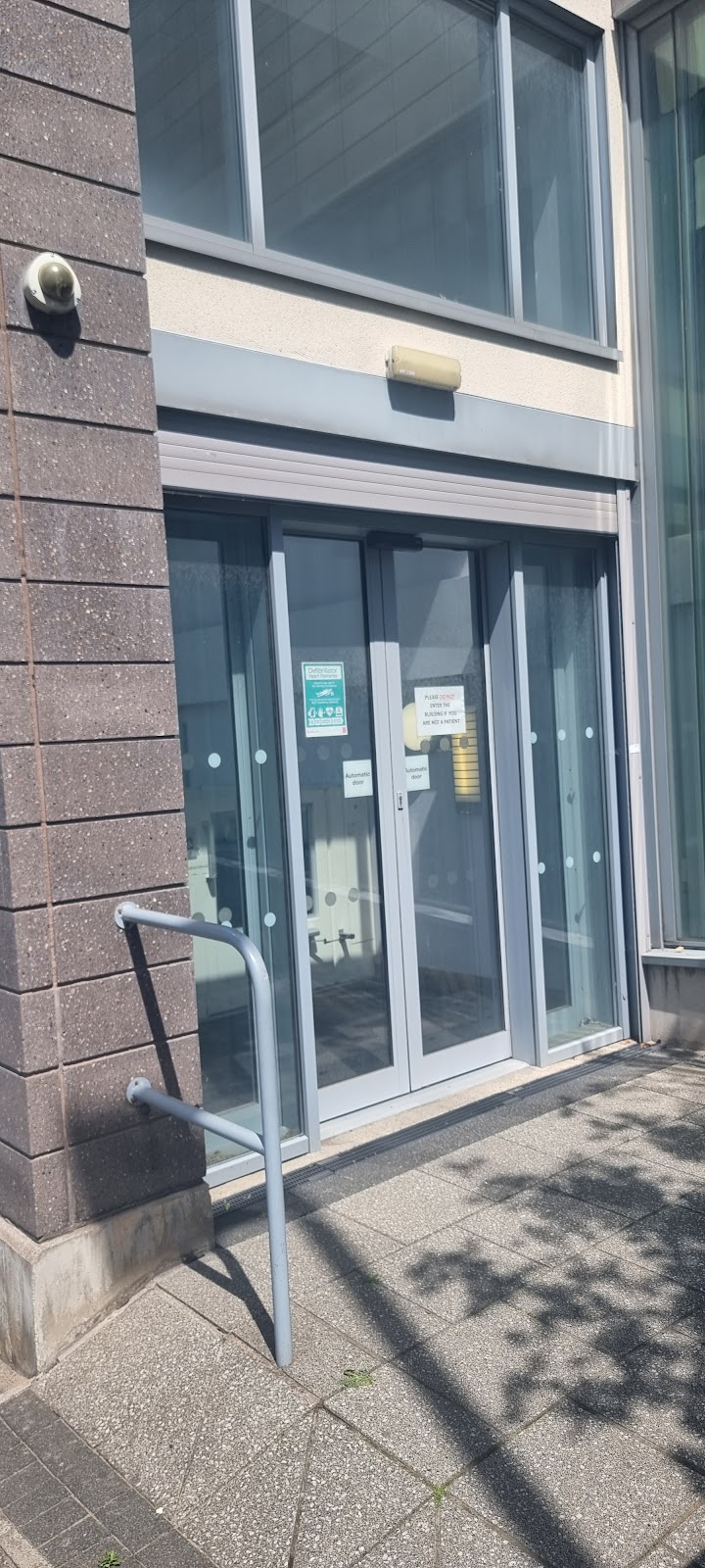 Dental Surgery - Kings Medical Centre