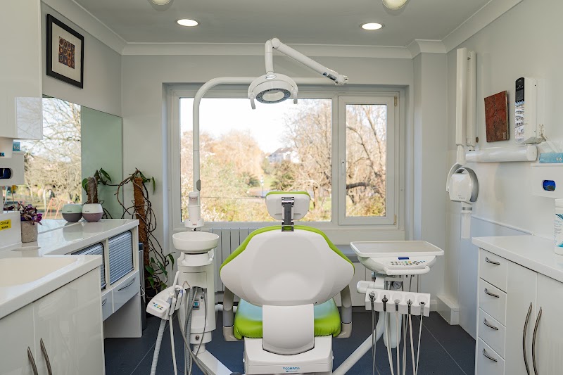 GreenTree Dental & Implant Clinic