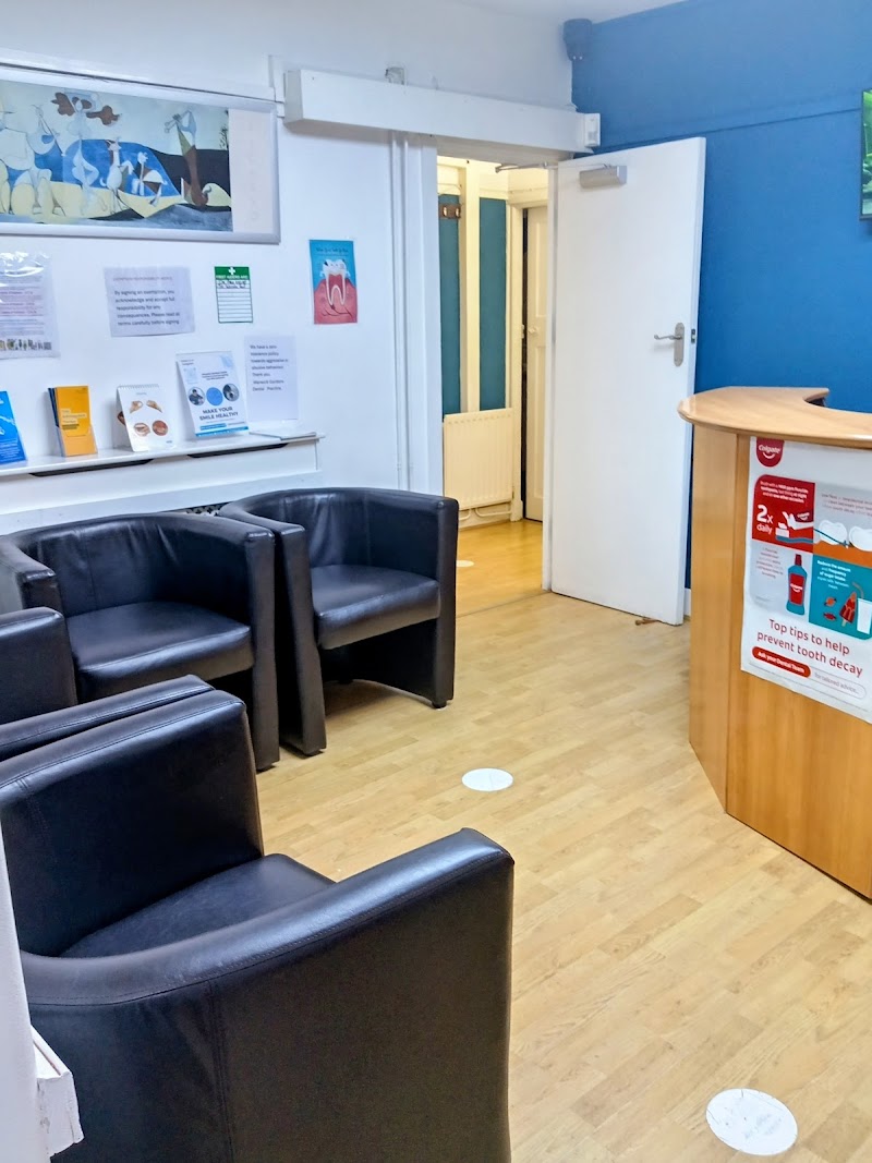 Warwick Gardens dental practice