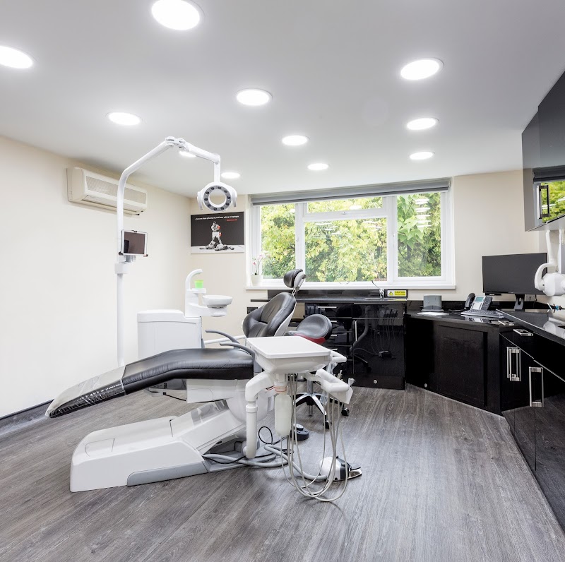S3 Dental Hinchley Wood
