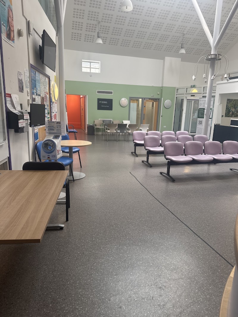 NHS Dentist – Earl's Court