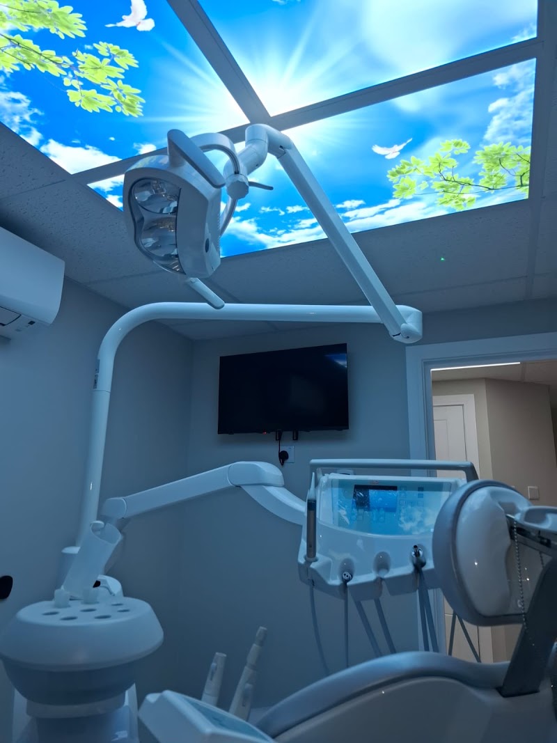 A La Dental Clinic & Her Aesthetic Lab | Cosmetic Dentist | Emergency | Implant | Invisalign | Hygiene