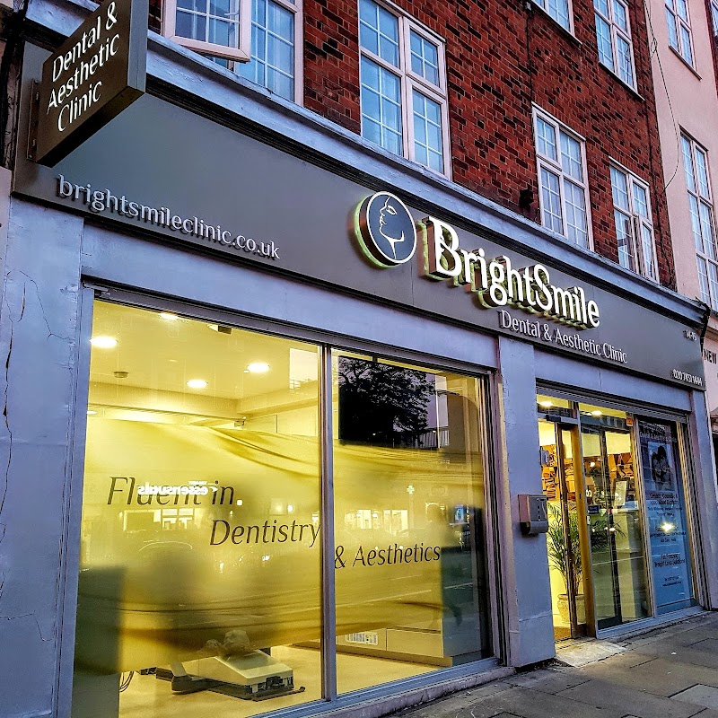 BrightSmile: Dental & Aesthetic