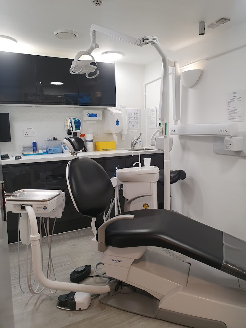 Perfect Smile - Dentist in Hammersmith