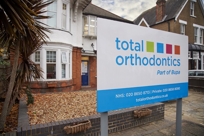 Total Orthodontics Beckenham