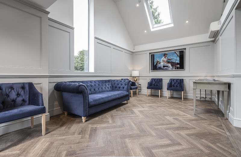 Specialist Implant Clinic