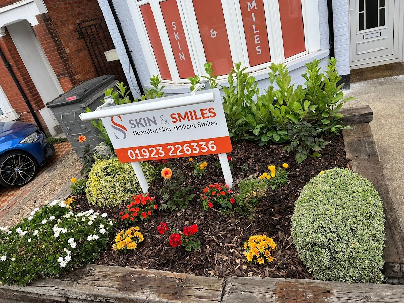 Skin & Smiles