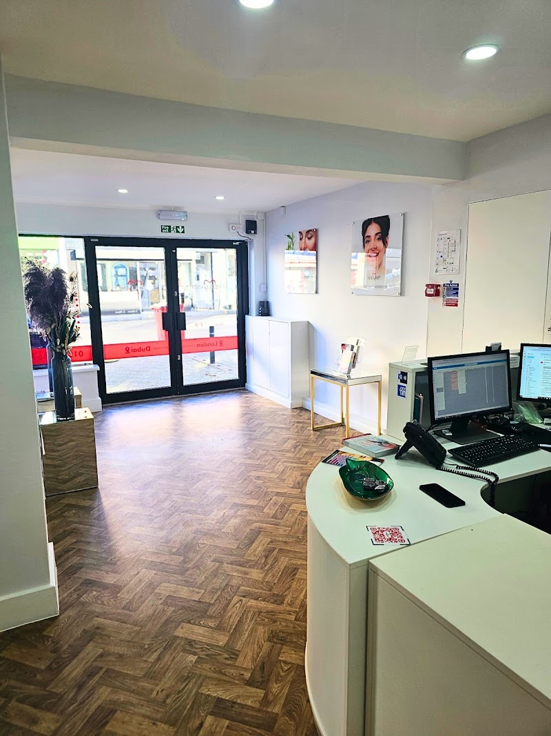 Simplyteeth Brentwood