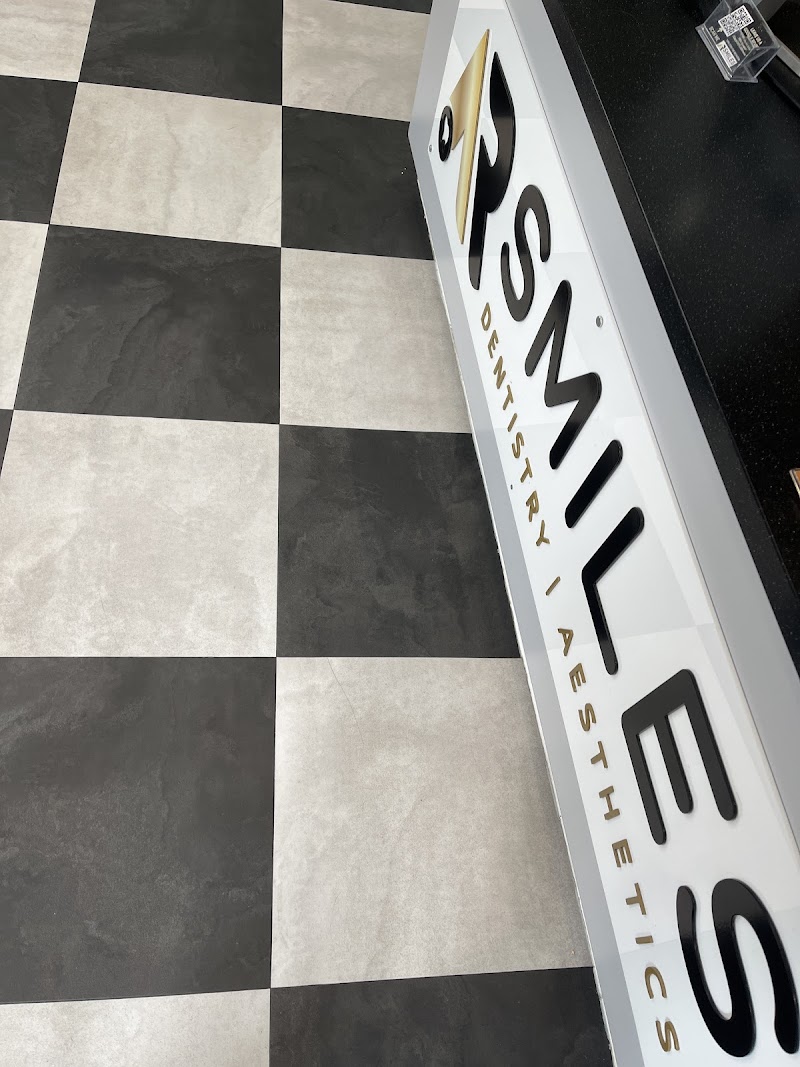 AR Smiles Eltham - Implants, Invisalign and Cosmetic Dentist