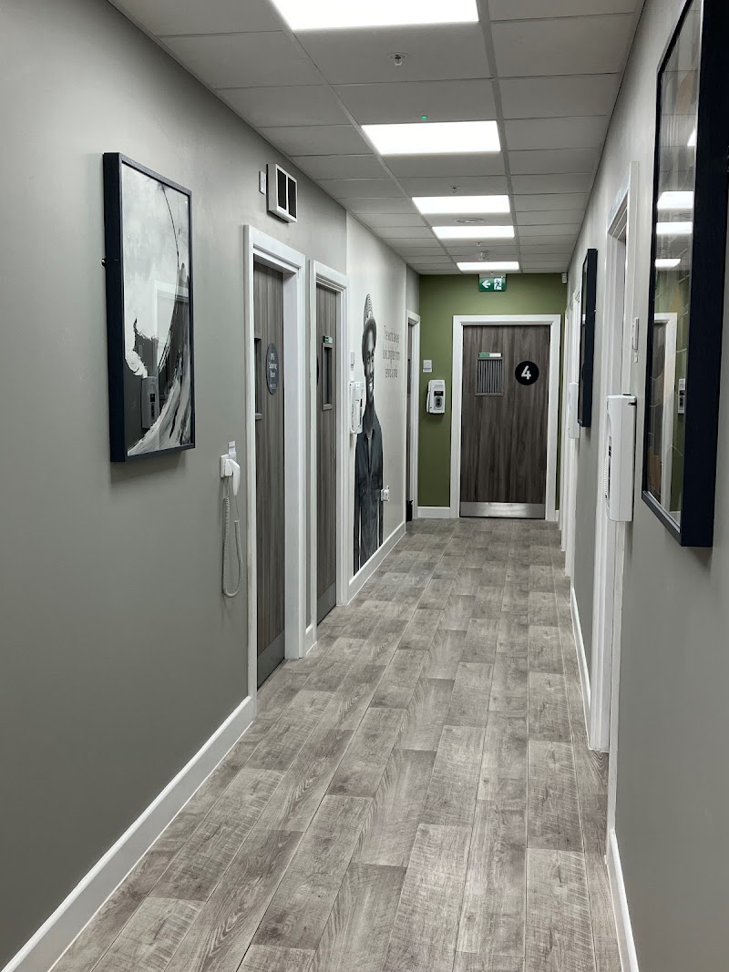 mydentist, High Street, Uxbridge