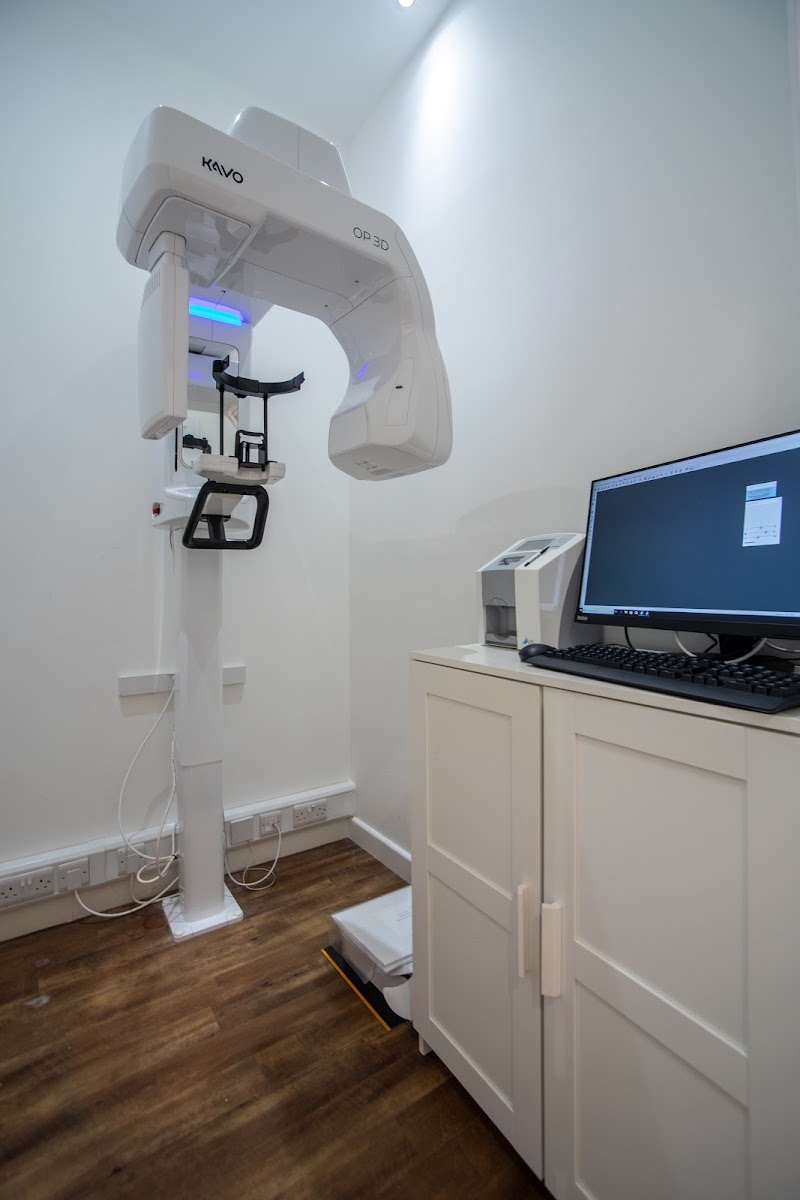 Smile Tech Dental & Implant Centre