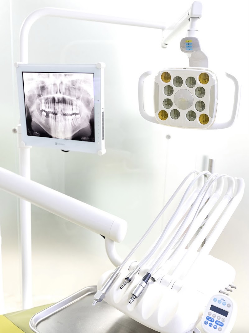 North Woolwich Dental Clinic