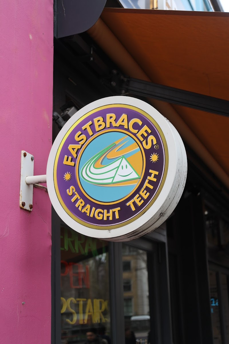 Islington Green Dental Practice & FASTBRACES®