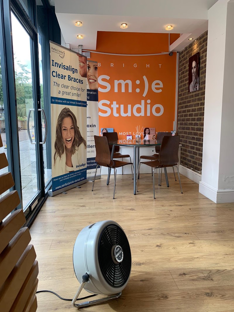Bright Smile Studio