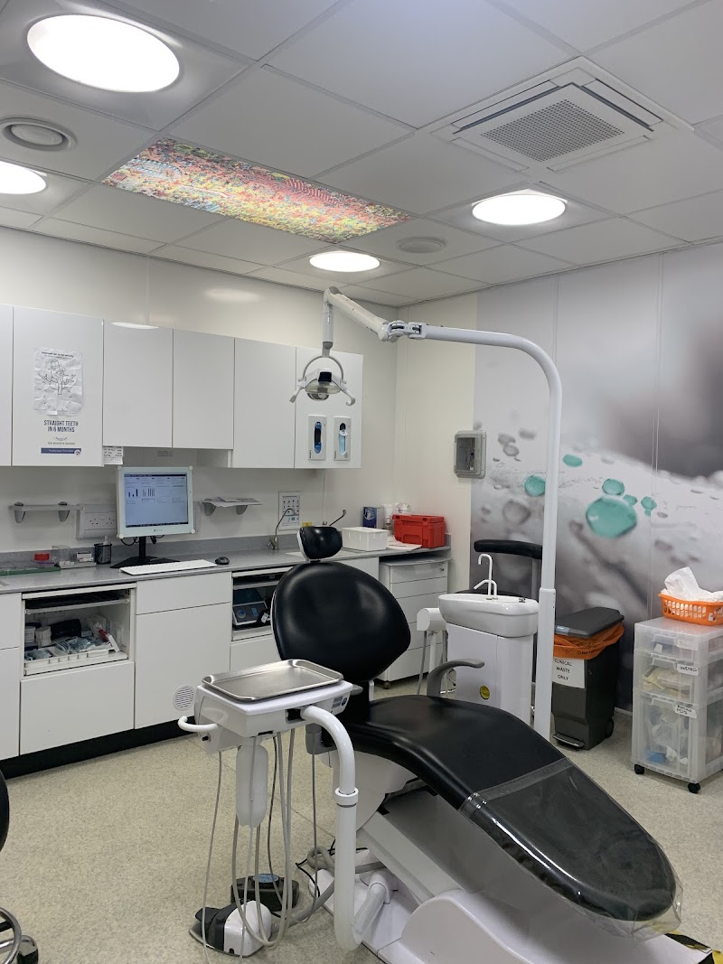 mydentist, High Street, Leatherhead