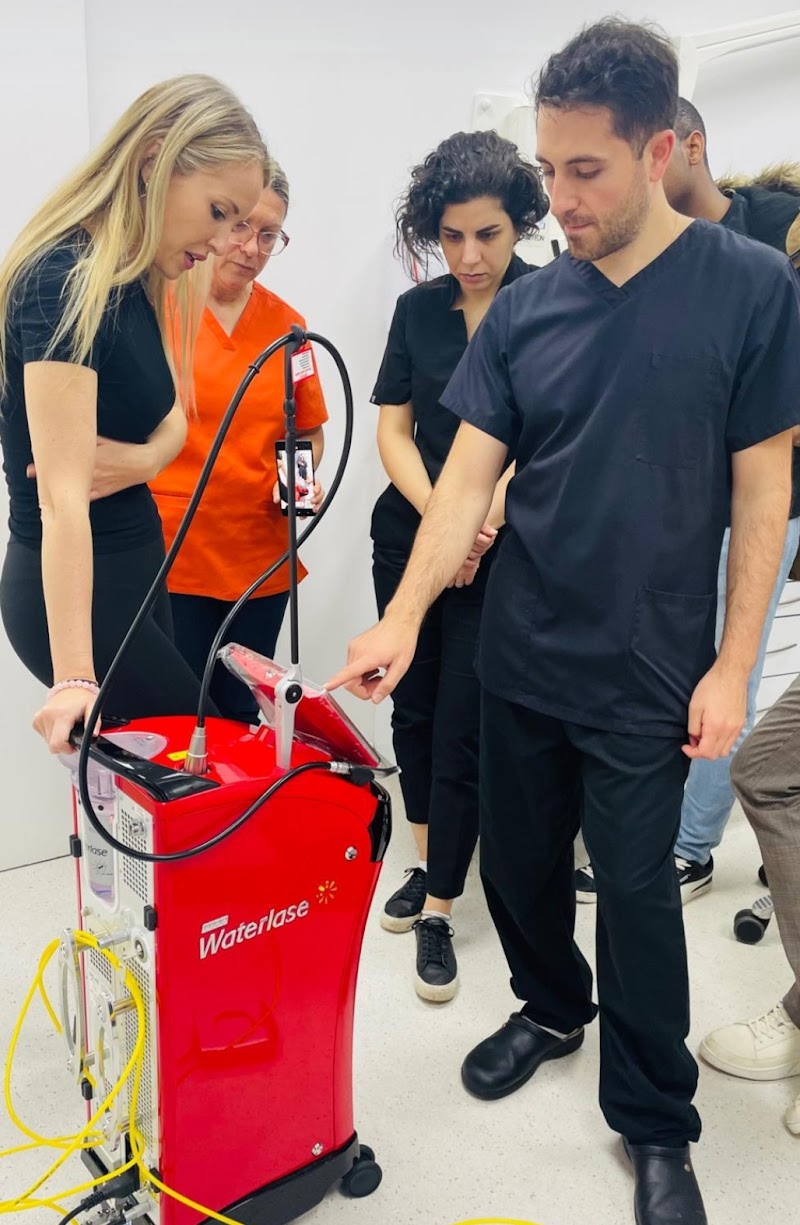 Lee Dental and Implant Practice