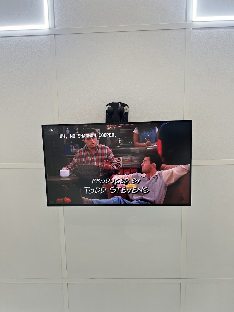 Pearly Whites Dental - Fulham (formerly known as Perfect Smile)