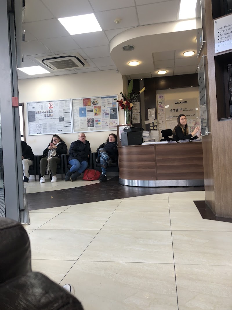 Perfect Smile - Dentist in Tottenham