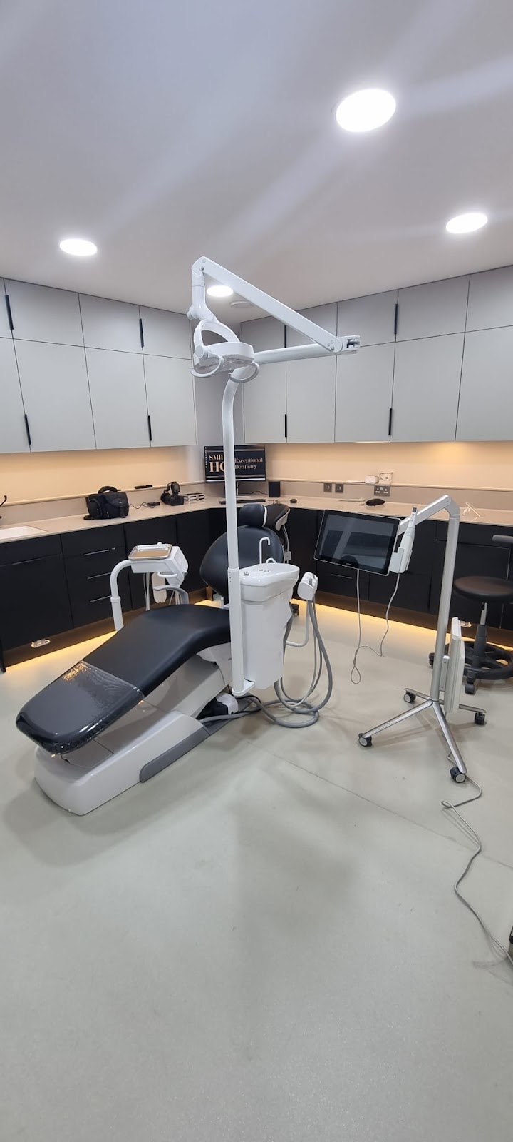 Smile HQ - Exceptional Dentistry