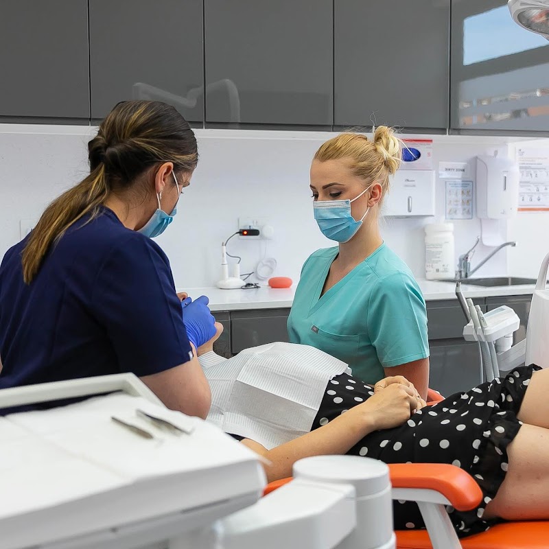 Emicare Dental & Spa