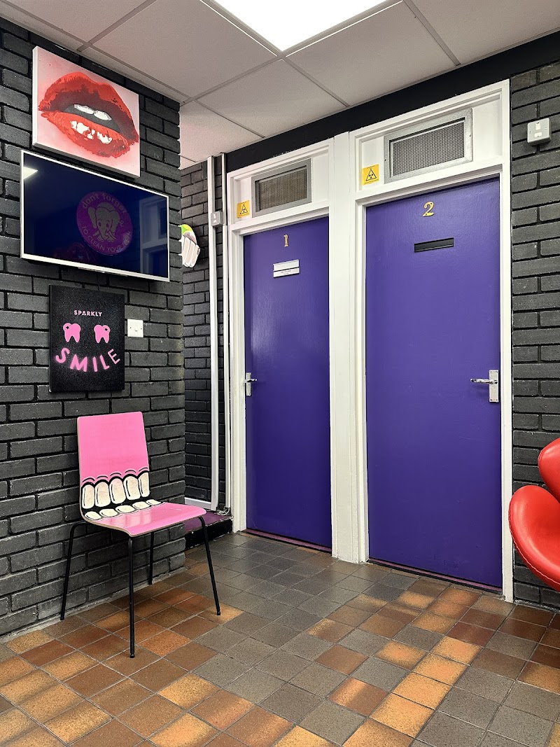 SparklySmile Dental Practice