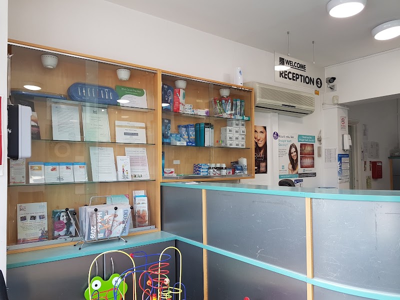 Ghauri Dental Centre