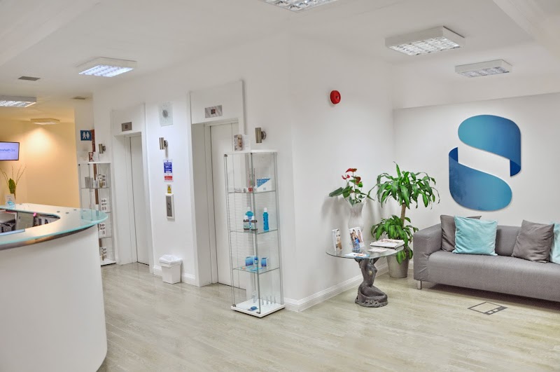 L&Y Dental City (Stonehealth Clinic)