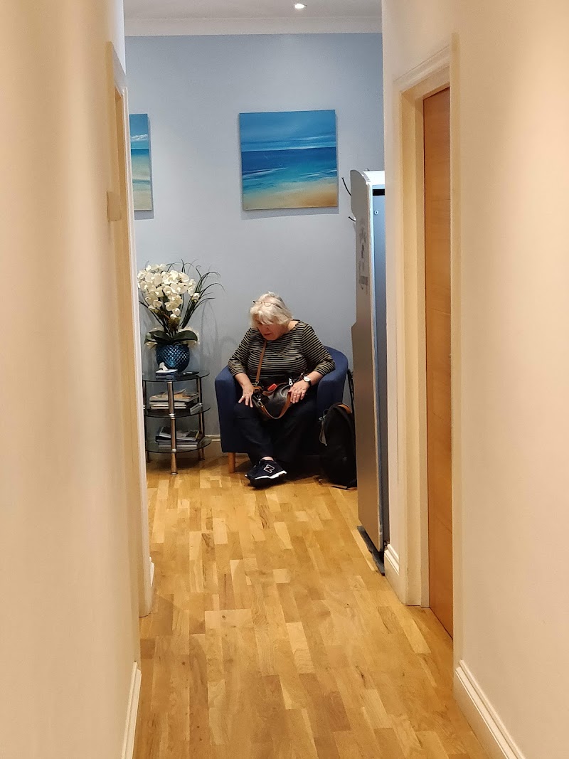 Finchley Dental Lounge - Private Dental Practice