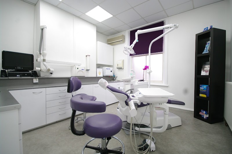 The Dental Gallery