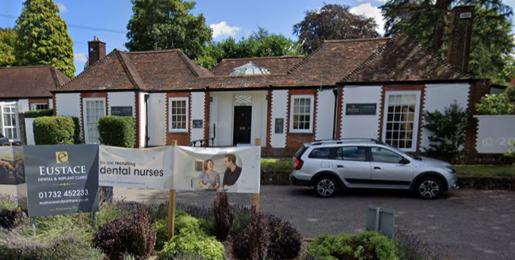 Eustace Dental & Implant Clinic
